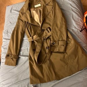 NWOT Calvin Klein trench coat